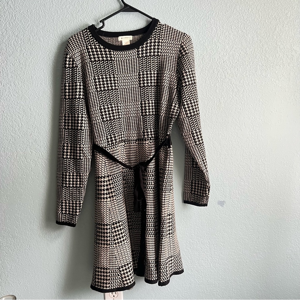 Elegant Black and White Houndstooth Dress
